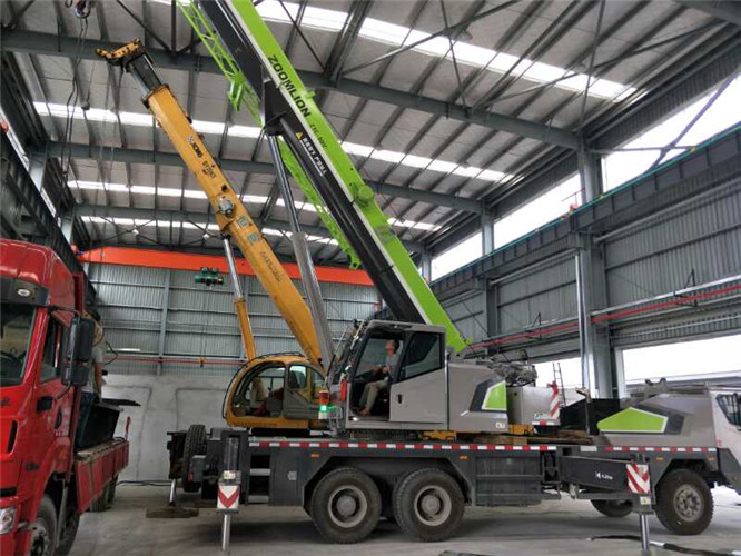 锡林郭勒盟高空车出租需要注意哪些安全事项？